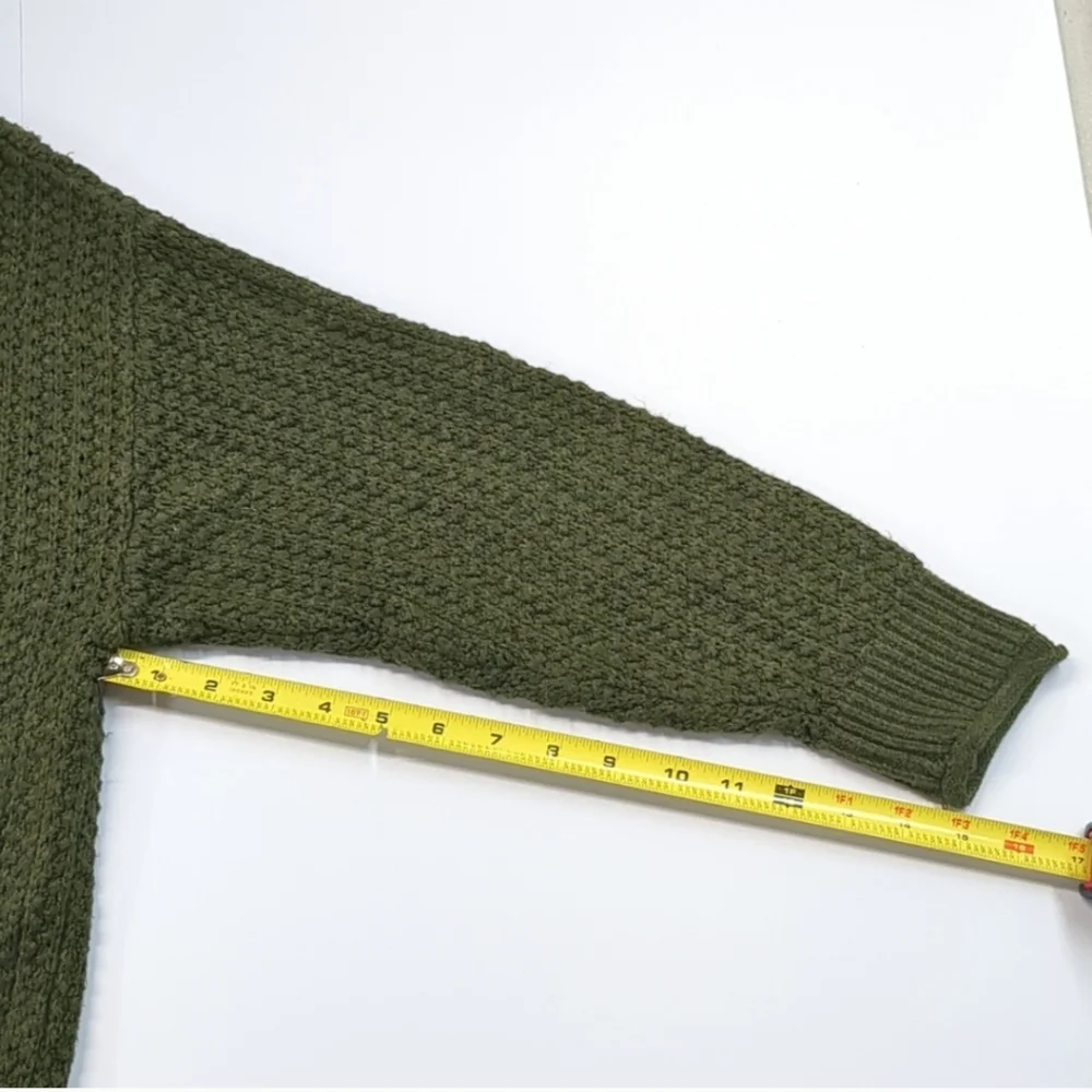 Universal Thread Women's Cable Knit Sweater - Picture 5 of 7